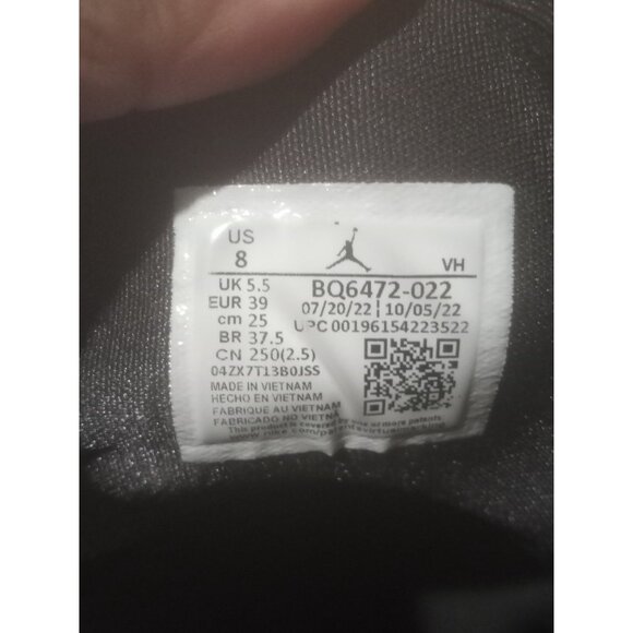 Air Jordan 1 Mid Women's Size 8 Cement Grey/Sail BQ6472 022 - Picture 2 of 13